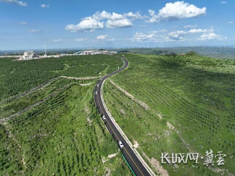 张北县&ldquo;以路为媒&rdquo;加速乡村振兴